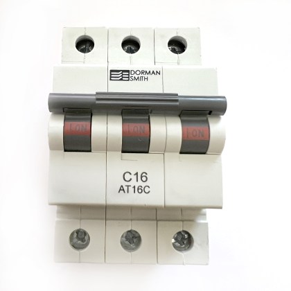 Dorman Smith AT16C Black Clip C16 16A 16 Amp 3 Pole Phase MCB Circuit Breaker Type C